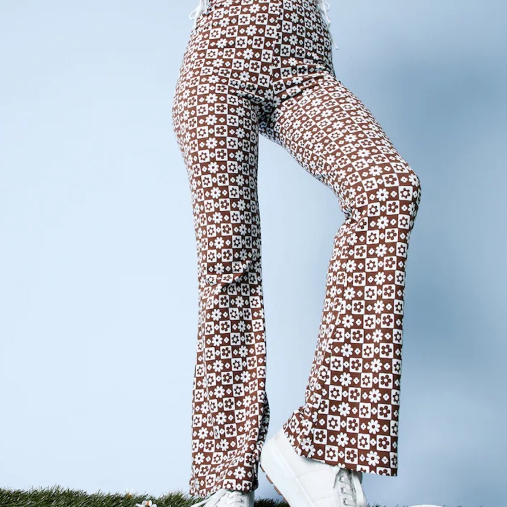 HOLLISTER ULTRA HIGH-RISE PATTERN KNIT FLARE PANTS